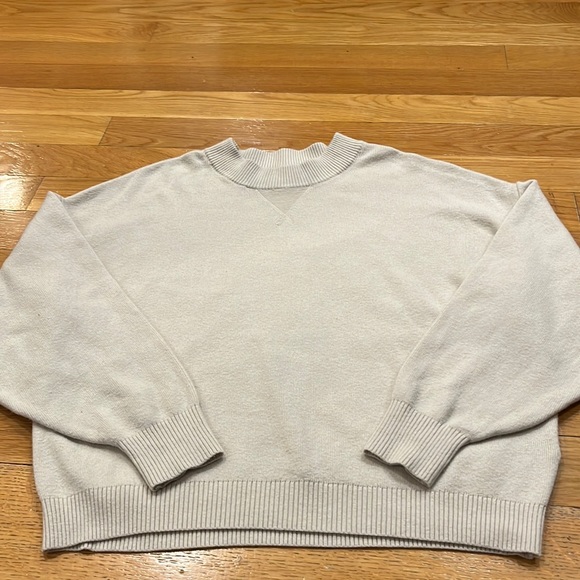 Abercrombie & Fitch Sweaters - Abercrombie & Fitch soft collection crew neck sweater size xlarge.